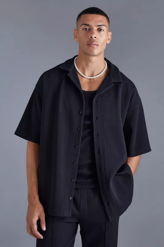 Short Sleeve Revere Oversized Fit Pleated Shirt